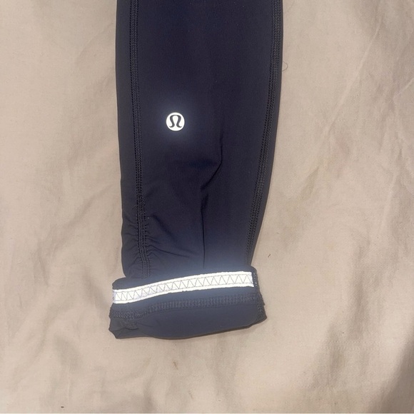 lululemon athletica charcoal Leggings - Picture 4 of 7